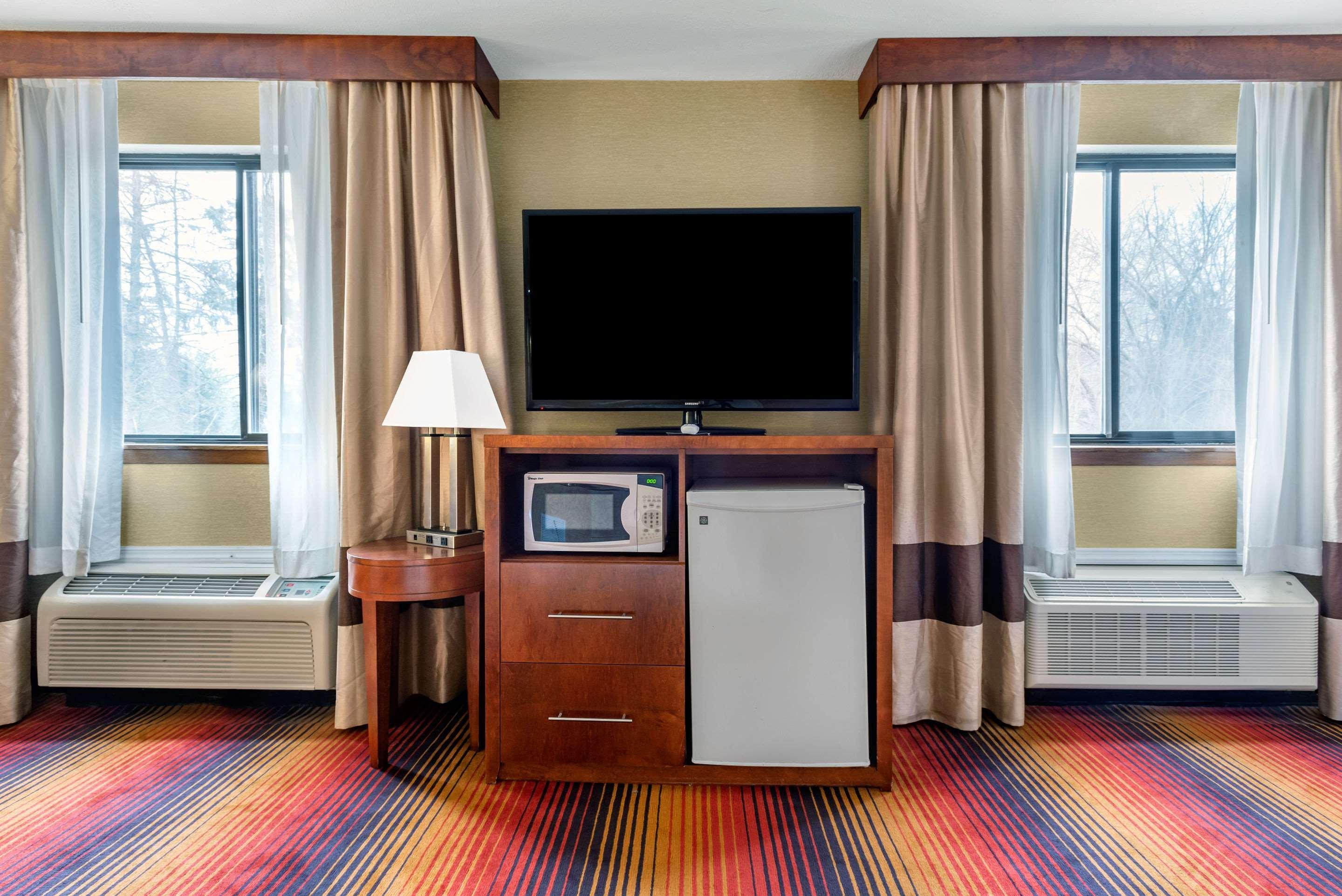 Red Roof Inn Fairfield Феърфийлд Екстериор снимка