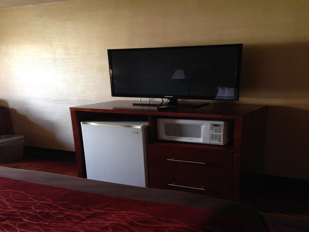 Red Roof Inn Fairfield Феърфийлд Екстериор снимка