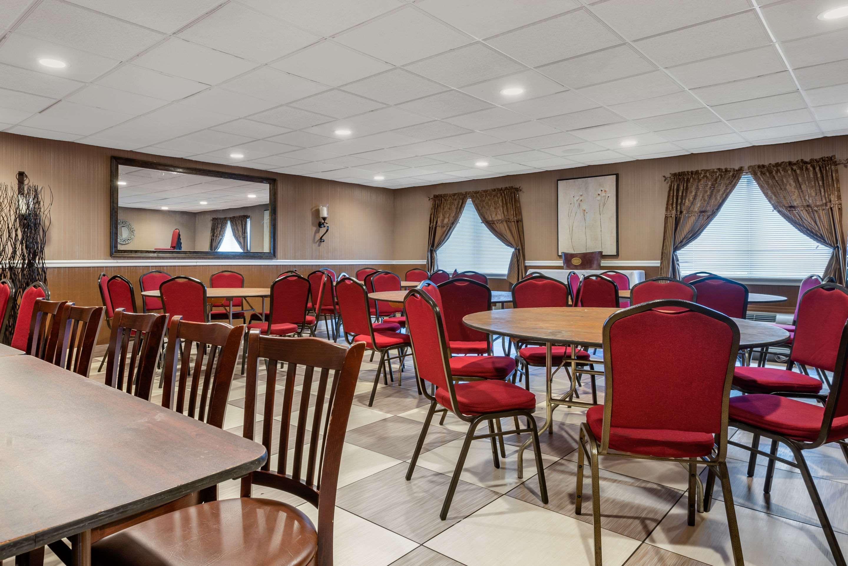 Red Roof Inn Fairfield Феърфийлд Екстериор снимка