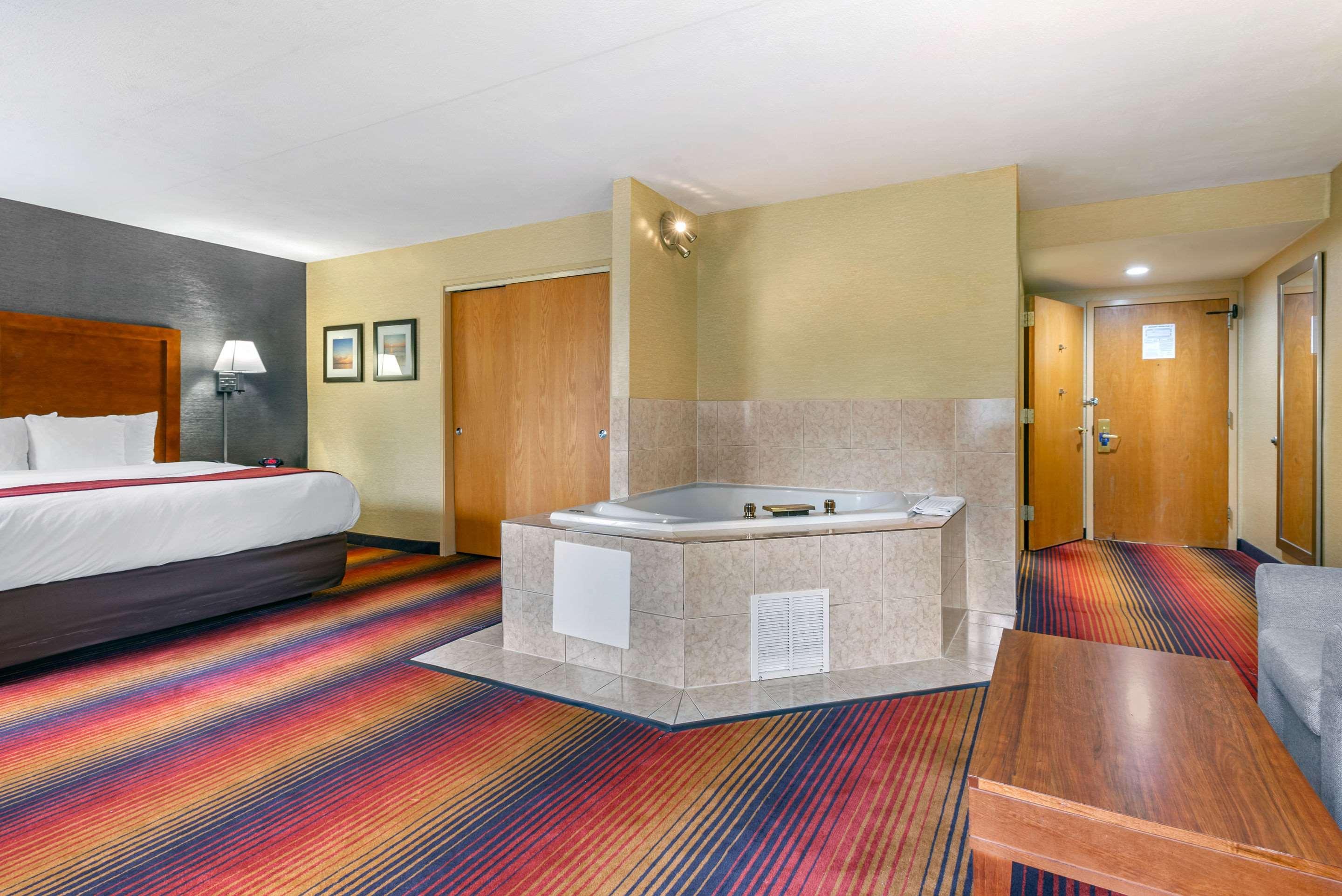 Red Roof Inn Fairfield Феърфийлд Екстериор снимка