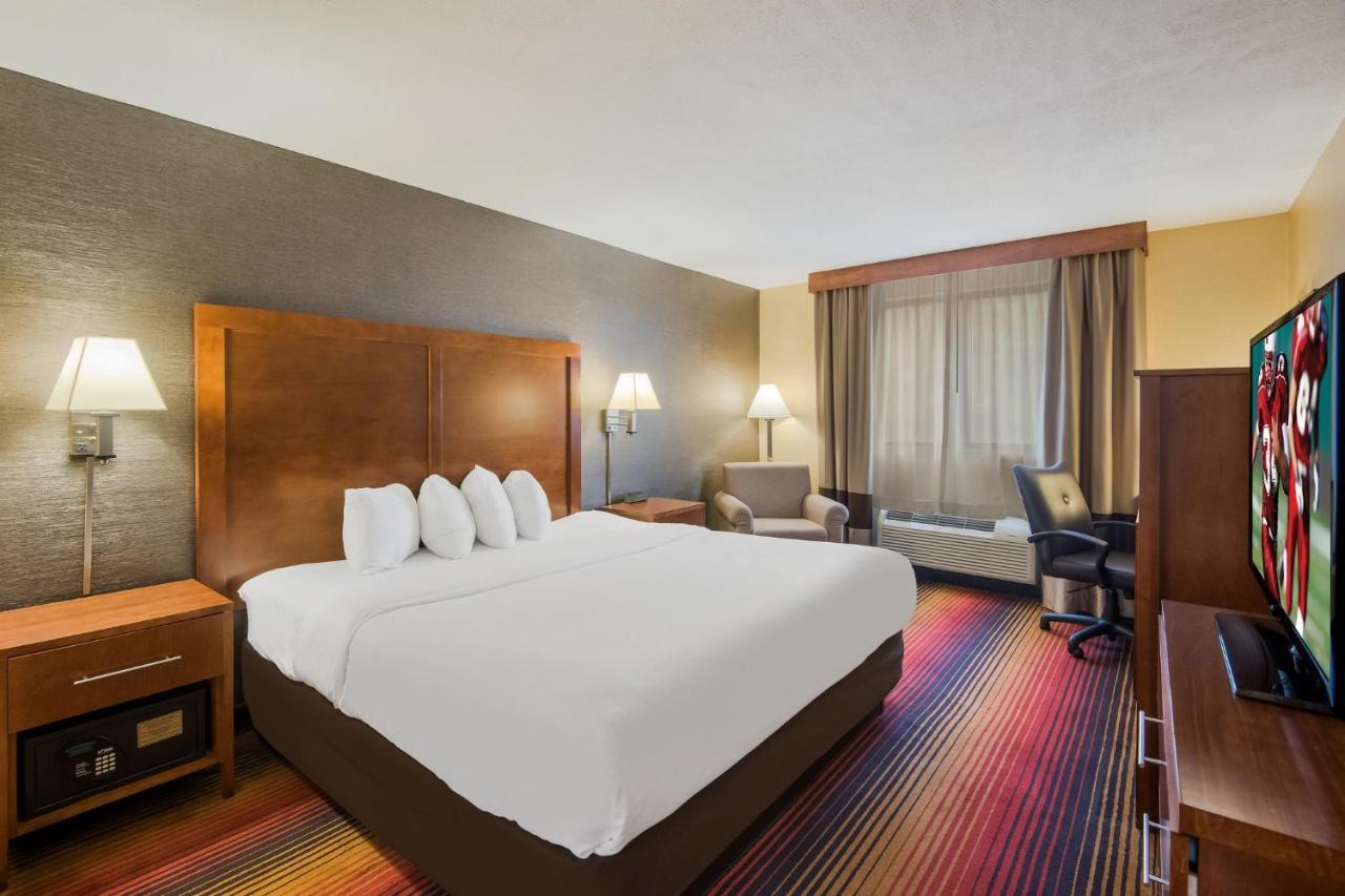 Red Roof Inn Fairfield Феърфийлд Екстериор снимка